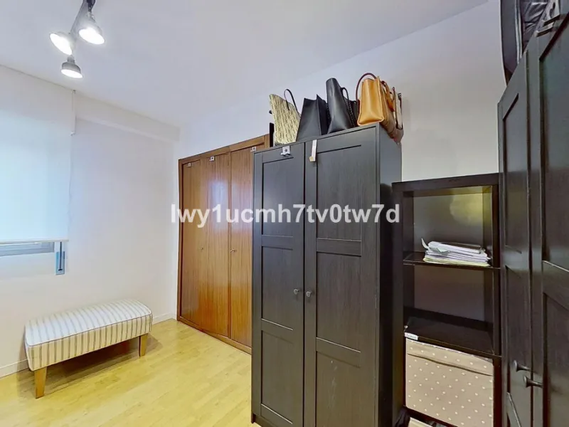 Lifestyle and extremely high quality of life to live in maximum luxury and comfort in one of the most sought-after areas of Malaga, where there are 300 days of sunshine a year and a mild climate all year round. Discover your new home in the heart of Malag