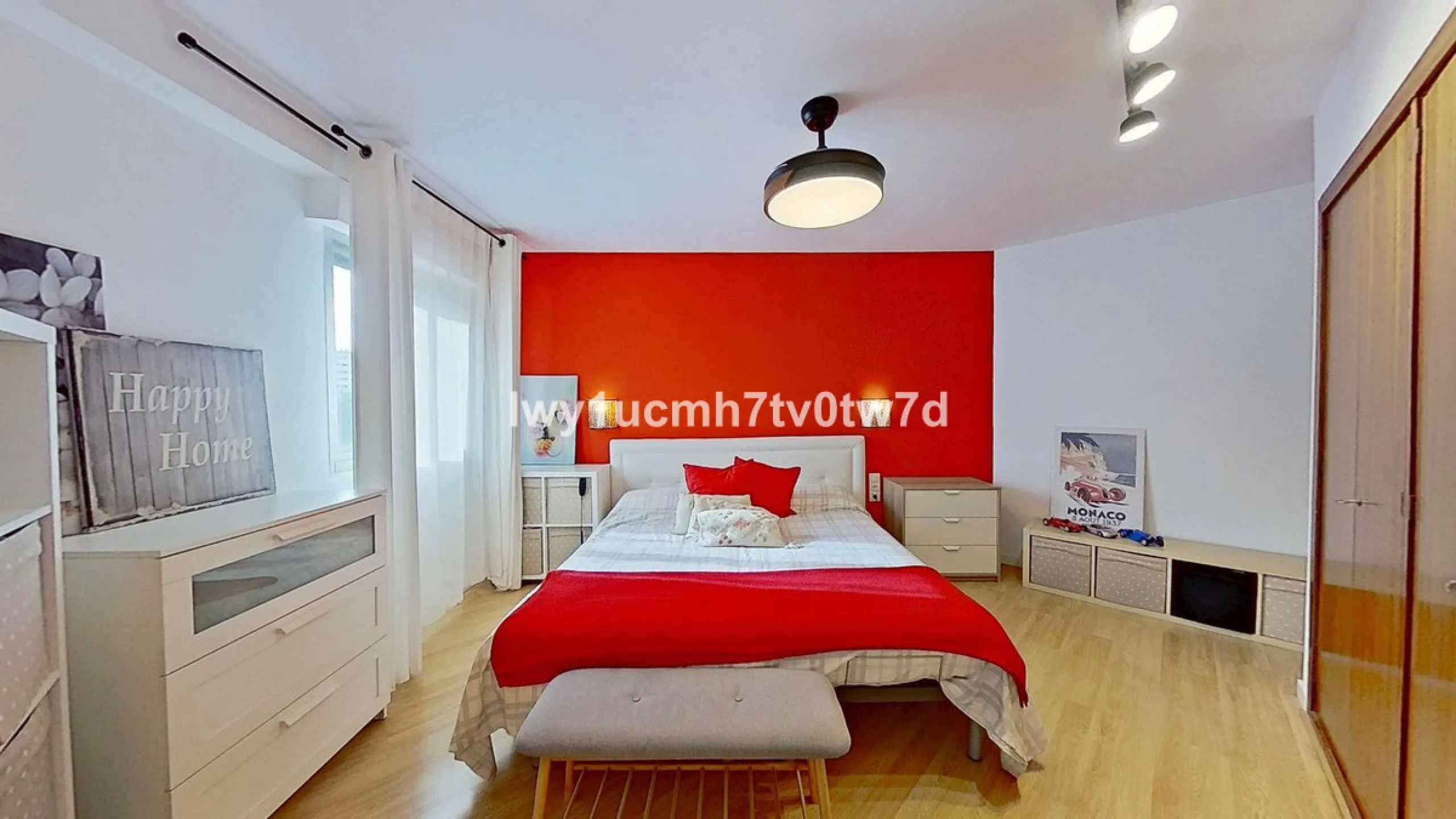 Lifestyle and extremely high quality of life to live in maximum luxury and comfort in one of the most sought-after areas of Malaga, where there are 300 days of sunshine a year and a mild climate all year round. Discover your new home in the heart of Malag