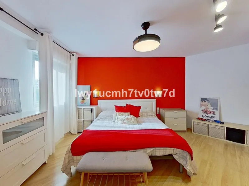 Lifestyle and extremely high quality of life to live in maximum luxury and comfort in one of the most sought-after areas of Malaga, where there are 300 days of sunshine a year and a mild climate all year round. Discover your new home in the heart of Malag