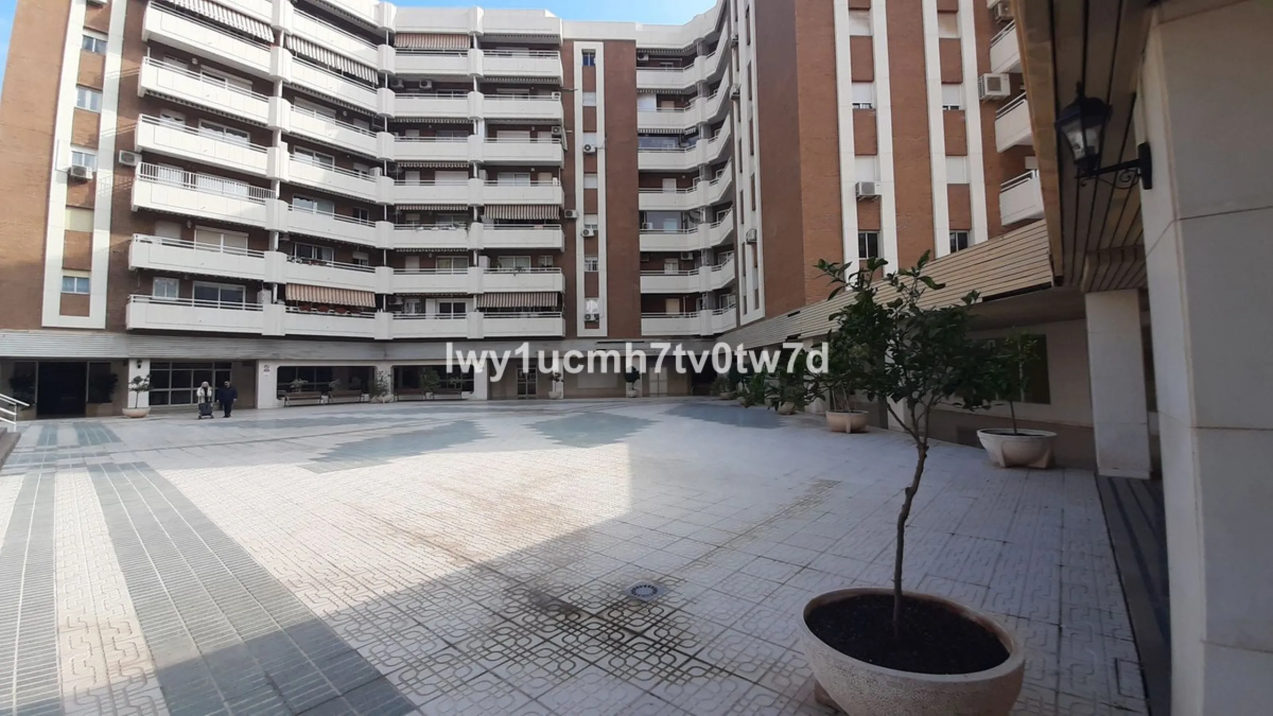 Lifestyle and extremely high quality of life to live in maximum luxury and comfort in one of the most sought-after areas of Malaga, where there are 300 days of sunshine a year and a mild climate all year round. Discover your new home in the heart of Malag
