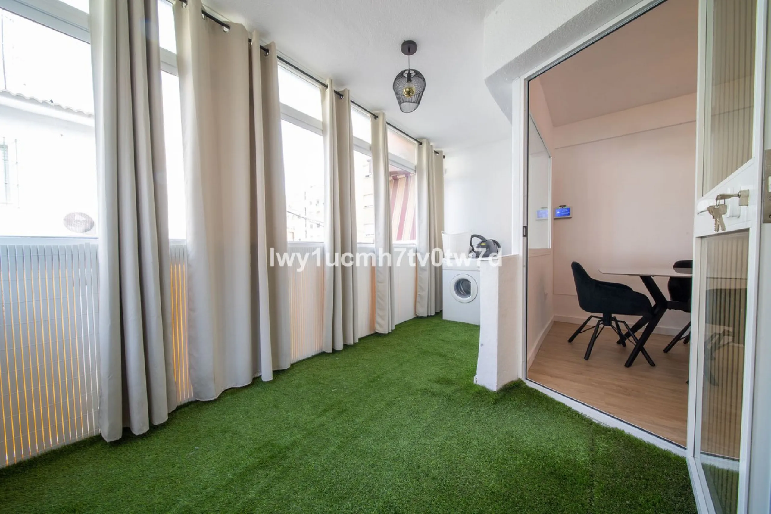 Apartment - Middle Floor Apartment в продаже в Rincón de la Victoria, Málaga. В доме 2 спален и 1 ванных комнат. Площадь дома 88 м²