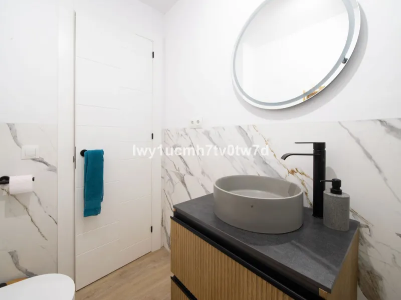 Apartment - Middle Floor Apartment в продаже в Rincón de la Victoria, Málaga. В доме 2 спален и 1 ванных комнат. Площадь дома 88 м²