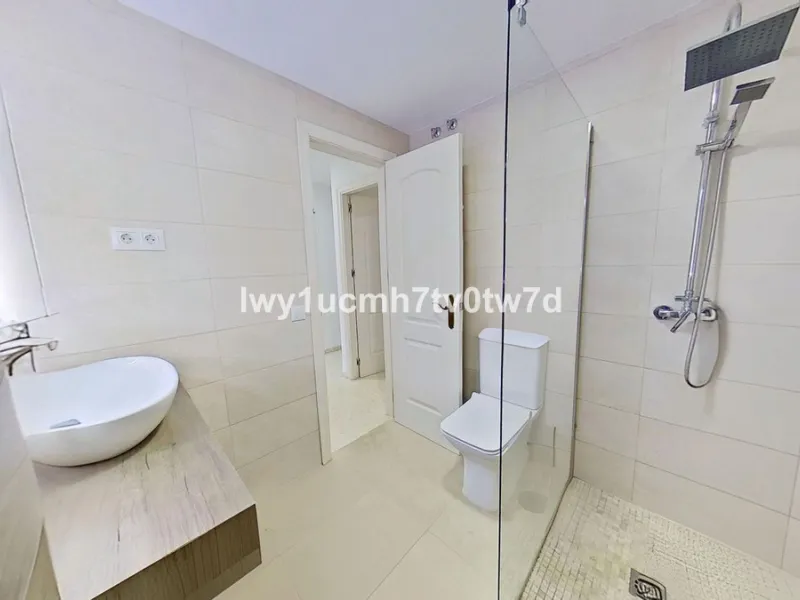 GREAT OPPORTUNITY – BEACHFRONT PROPERTY