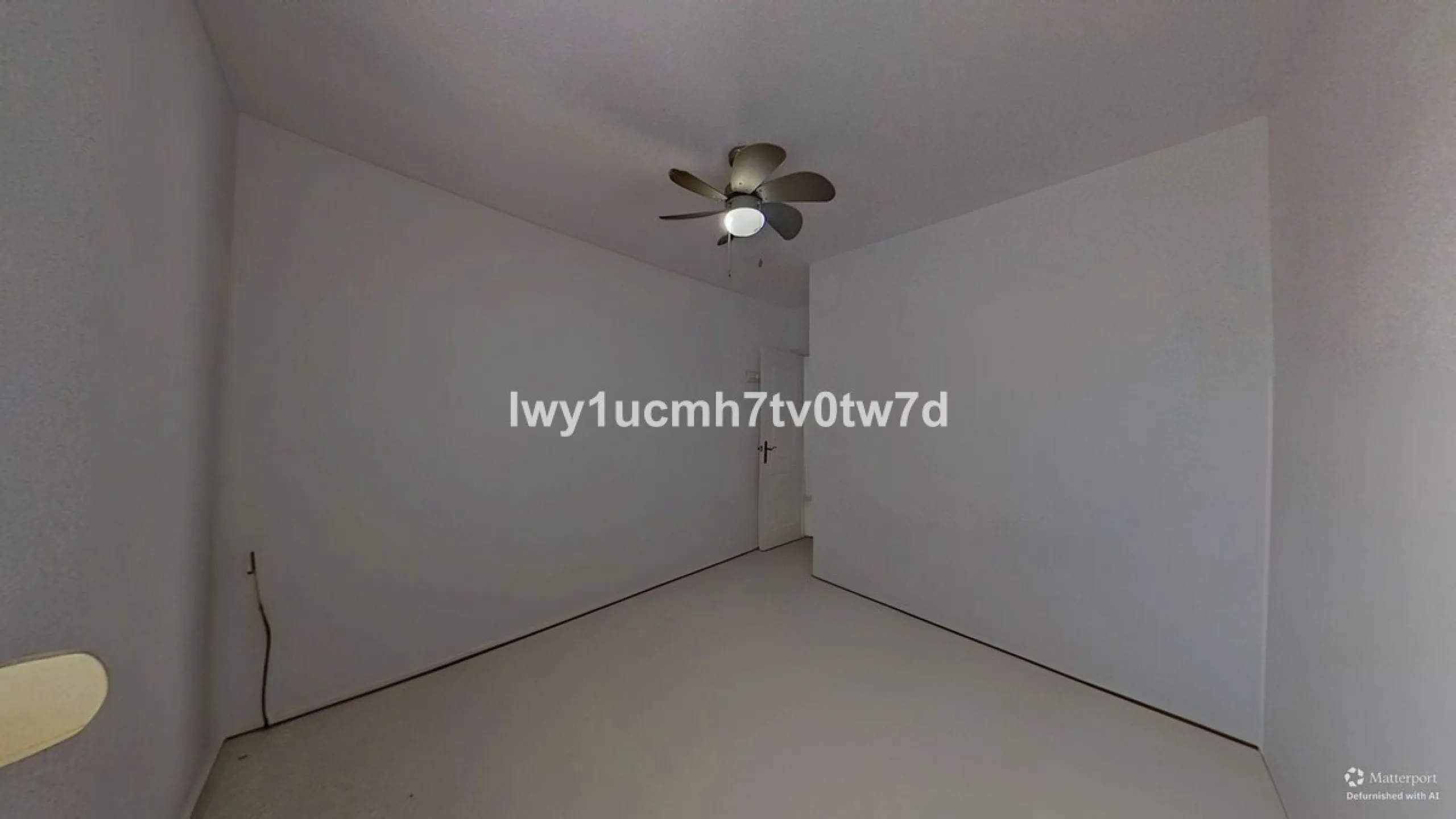 GREAT OPPORTUNITY – BEACHFRONT PROPERTY