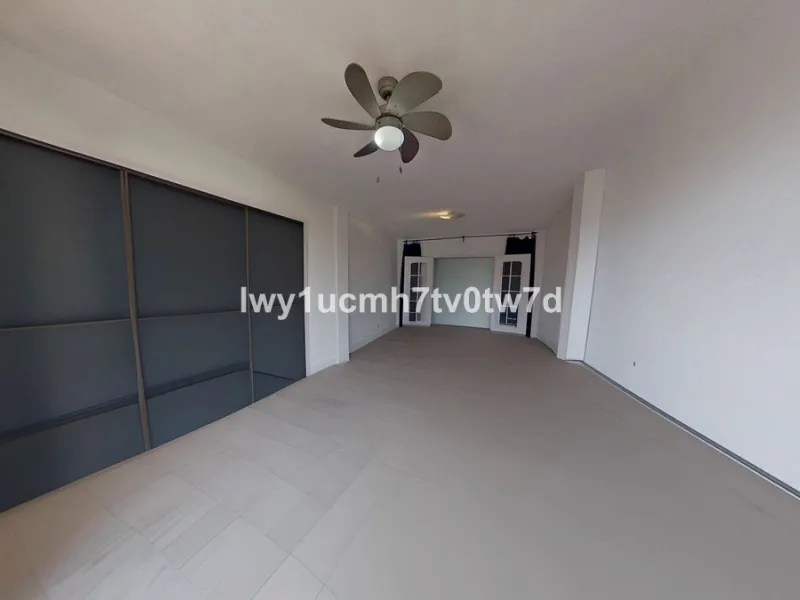 GREAT OPPORTUNITY – BEACHFRONT PROPERTY