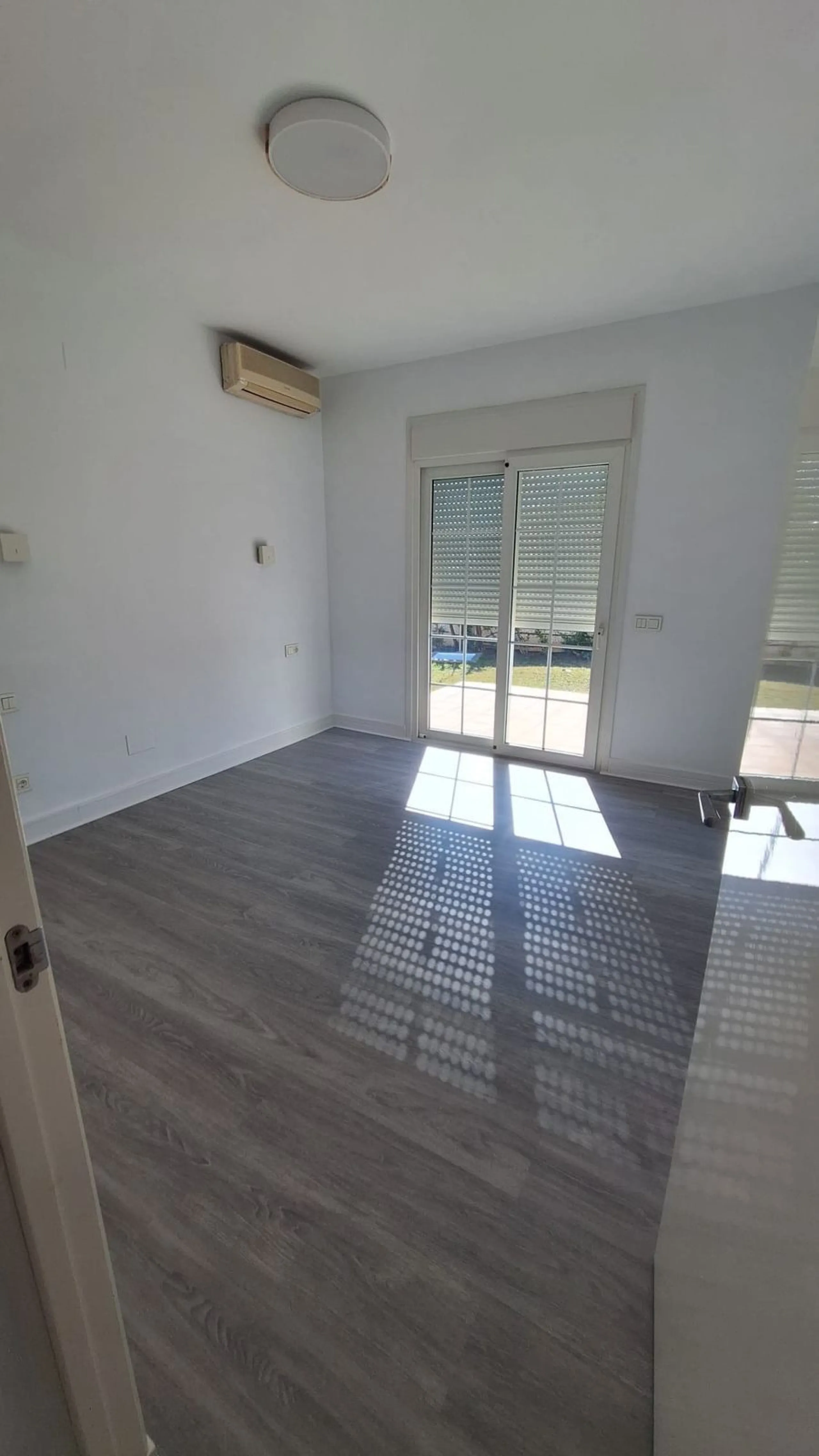 Lovely 3 Bedroom, 2 Bathroom Single-Level Villa/Bungalow with Sea Views | El Chaparral, Mijas Costa, Costa Del Sol.