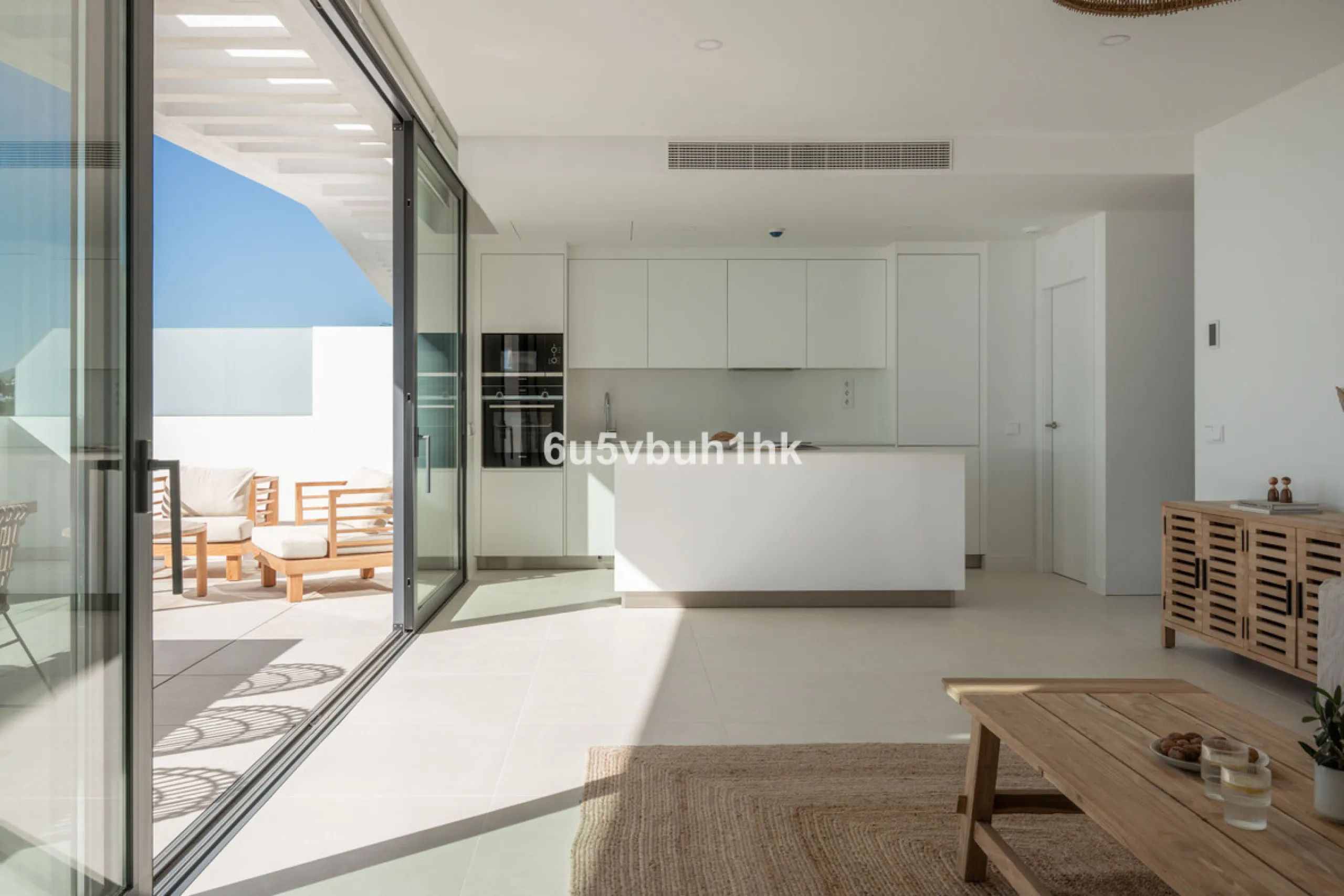 Apartment - Penthouse в продаже в Fuengirola, Málaga. В доме 2 спален и 2 ванных комнат. Площадь дома 130 м²
