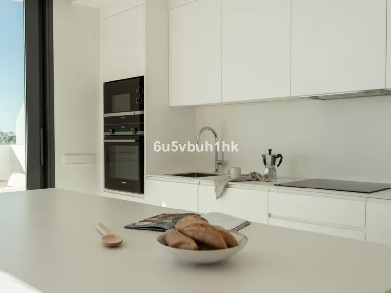 Apartment - Penthouse в продаже в Fuengirola, Málaga. В доме 2 спален и 2 ванных комнат. Площадь дома 130 м²