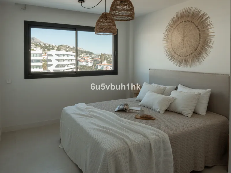 Apartment - Penthouse в продаже в Fuengirola, Málaga. В доме 2 спален и 2 ванных комнат. Площадь дома 130 м²