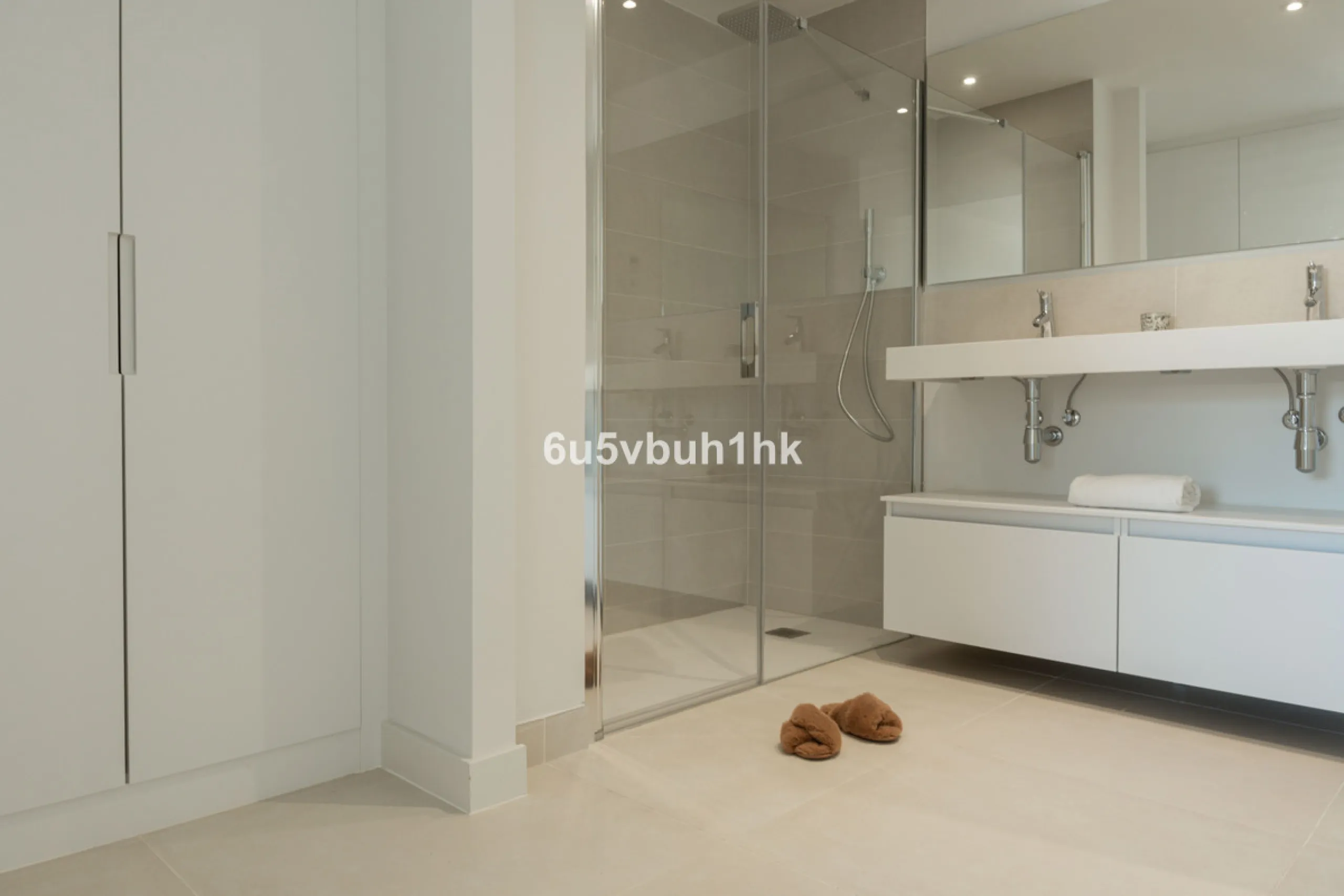 Apartment - Penthouse в продаже в Fuengirola, Málaga. В доме 2 спален и 2 ванных комнат. Площадь дома 130 м²