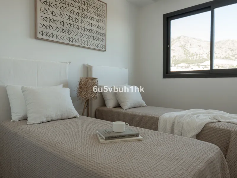 Apartment - Penthouse в продаже в Fuengirola, Málaga. В доме 2 спален и 2 ванных комнат. Площадь дома 130 м²