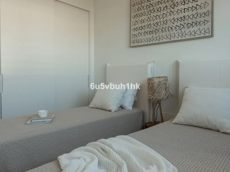 Apartment - Penthouse в продаже в Fuengirola, Málaga. В доме 2 спален и 2 ванных комнат. Площадь дома 130 м²