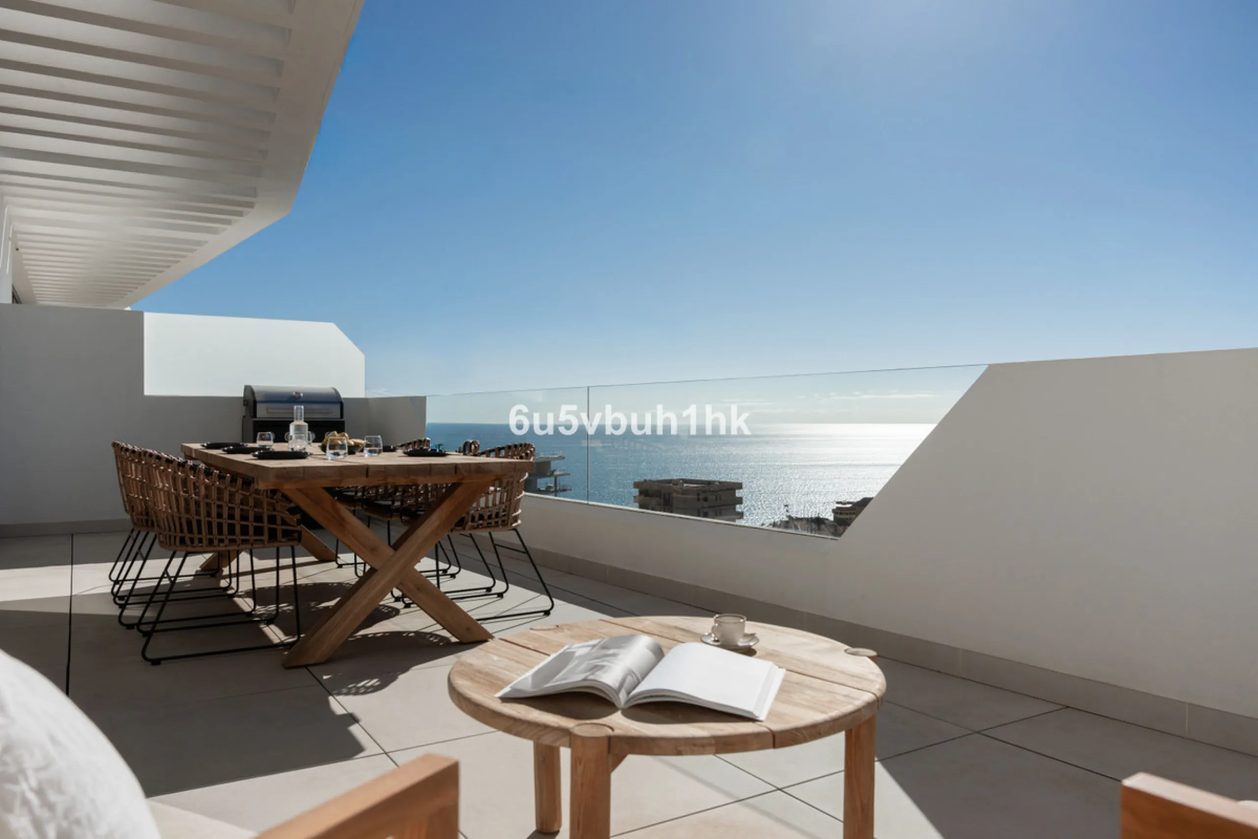 Apartment - Penthouse в продаже в Fuengirola, Málaga. В доме 2 спален и 2 ванных комнат. Площадь дома 130 м²