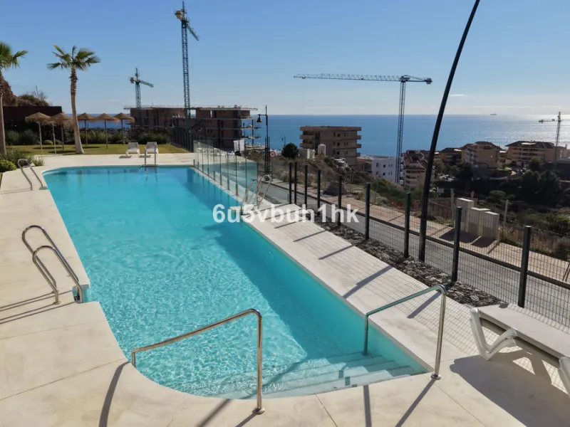 Apartment - Penthouse в продаже в Fuengirola, Málaga. В доме 2 спален и 2 ванных комнат. Площадь дома 130 м²
