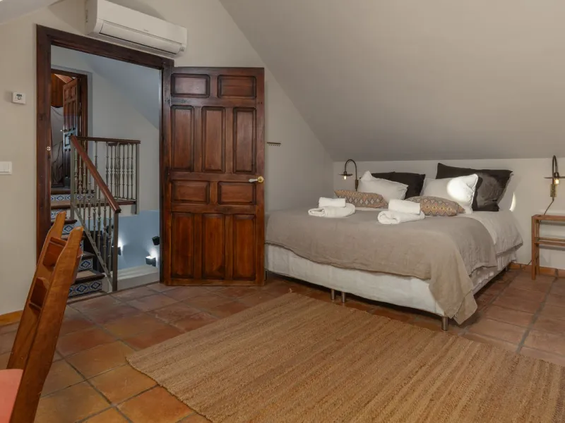 House - Detached Villa в продаже в Marbella, Málaga. В доме 5 спален и 5 ванных комнат. Площадь дома 362 м². Площадь участка 1296 м²