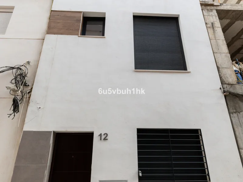 Welcome to your exclusive retreat in Málaga.