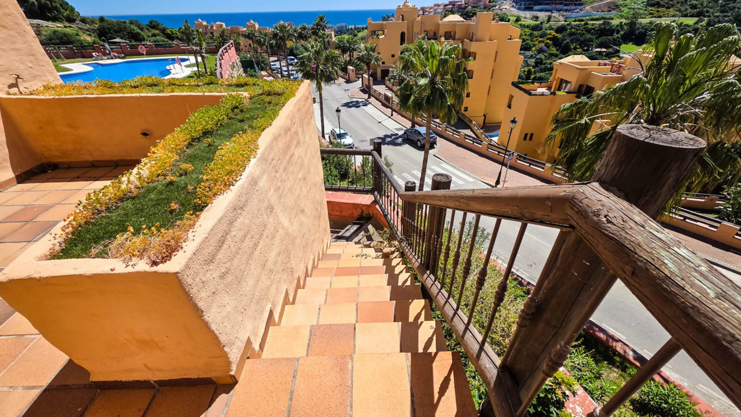 Apartment - Ground Floor Apartment в продаже в Manilva, Málaga. В доме 3 спален и 2 ванных комнат. Площадь дома 135 м²