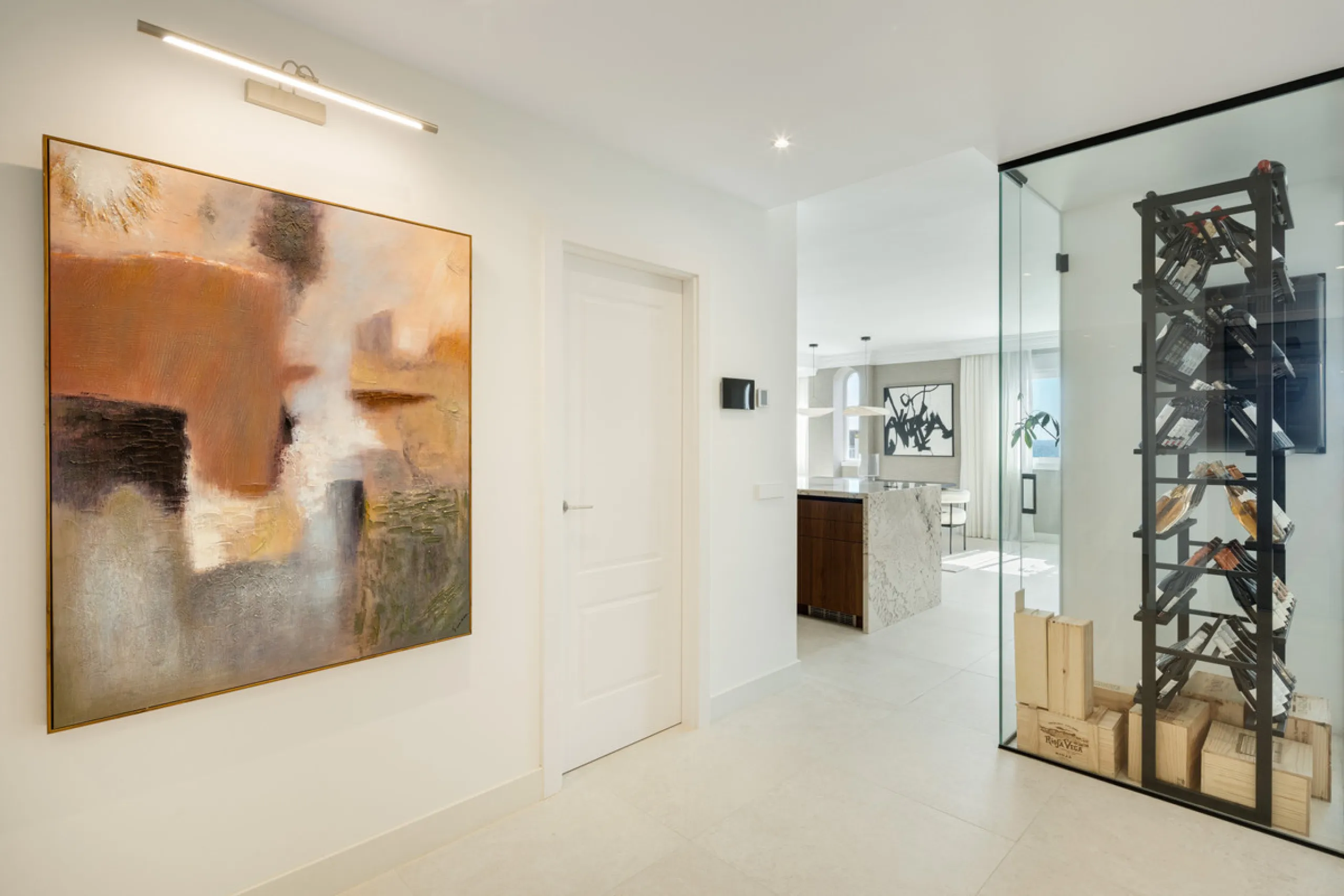 Located in the sought-after area of the Marbella Golden Mile, Costa PH is an exceptional duplex penthouse offering panoramic sea and mountain views. Designed with a modern open-plan layout, the living, dining, and kitchen areas are seamlessly connected, c