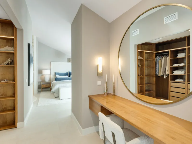 Located in the sought-after area of the Marbella Golden Mile, Costa PH is an exceptional duplex penthouse offering panoramic sea and mountain views. Designed with a modern open-plan layout, the living, dining, and kitchen areas are seamlessly connected, c