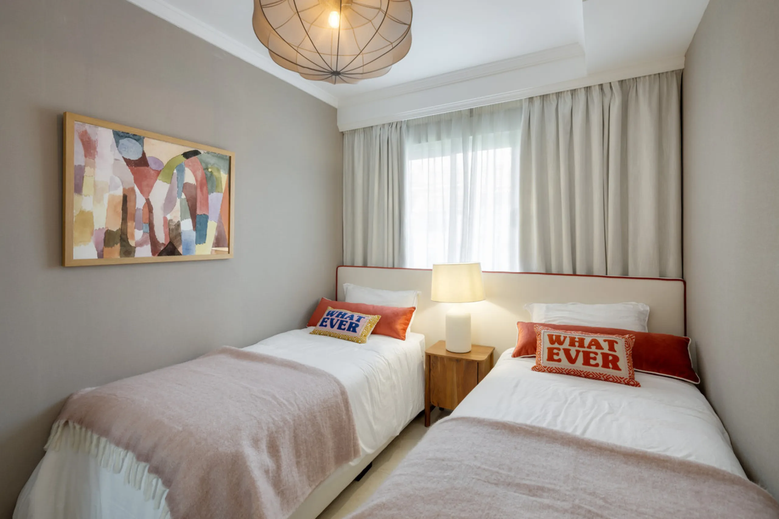 Located in the sought-after area of the Marbella Golden Mile, Costa PH is an exceptional duplex penthouse offering panoramic sea and mountain views. Designed with a modern open-plan layout, the living, dining, and kitchen areas are seamlessly connected, c