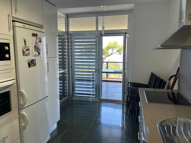Discover this exclusive 3-bedroom, 3-bathroom apartment (one ensuite) with two parking spaces and a storage room included in the price. Enjoy breathtaking panoramic sea views that will captivate you at first sight. Designed for those seeking comfort and e