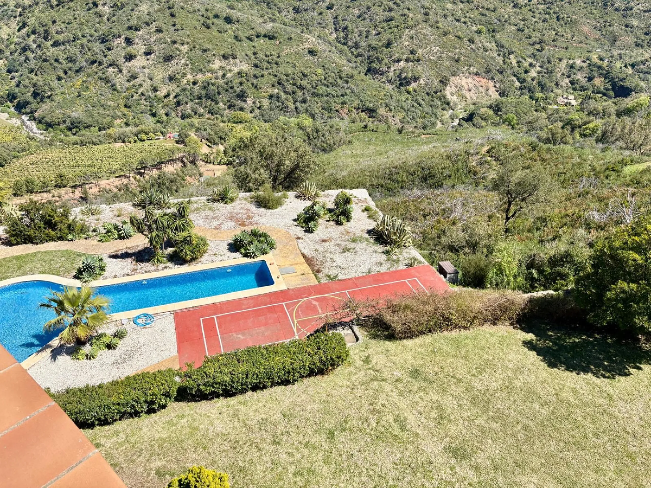 Stunning Villa with Sea and Mountain Views in Forest Hills (Estepona)