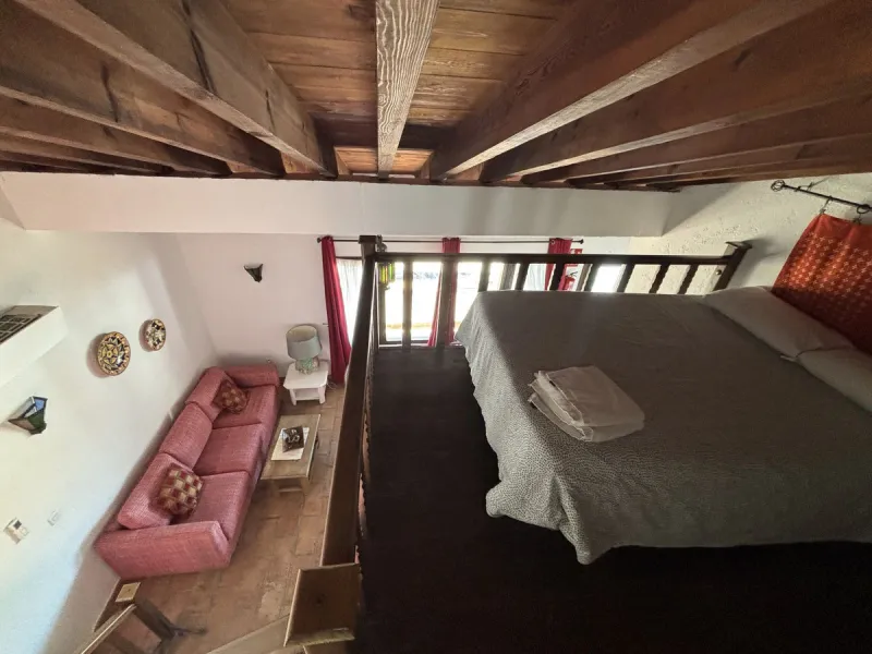 Income potential meets lifestyle in this exceptional multi-unit casa rural on the very edge of Júzcar (Málaga), enjoying breathtaking open views and a wonderfully tranquil setting at the edge of the village. Set on approximately 8,900 m² of land, the prop