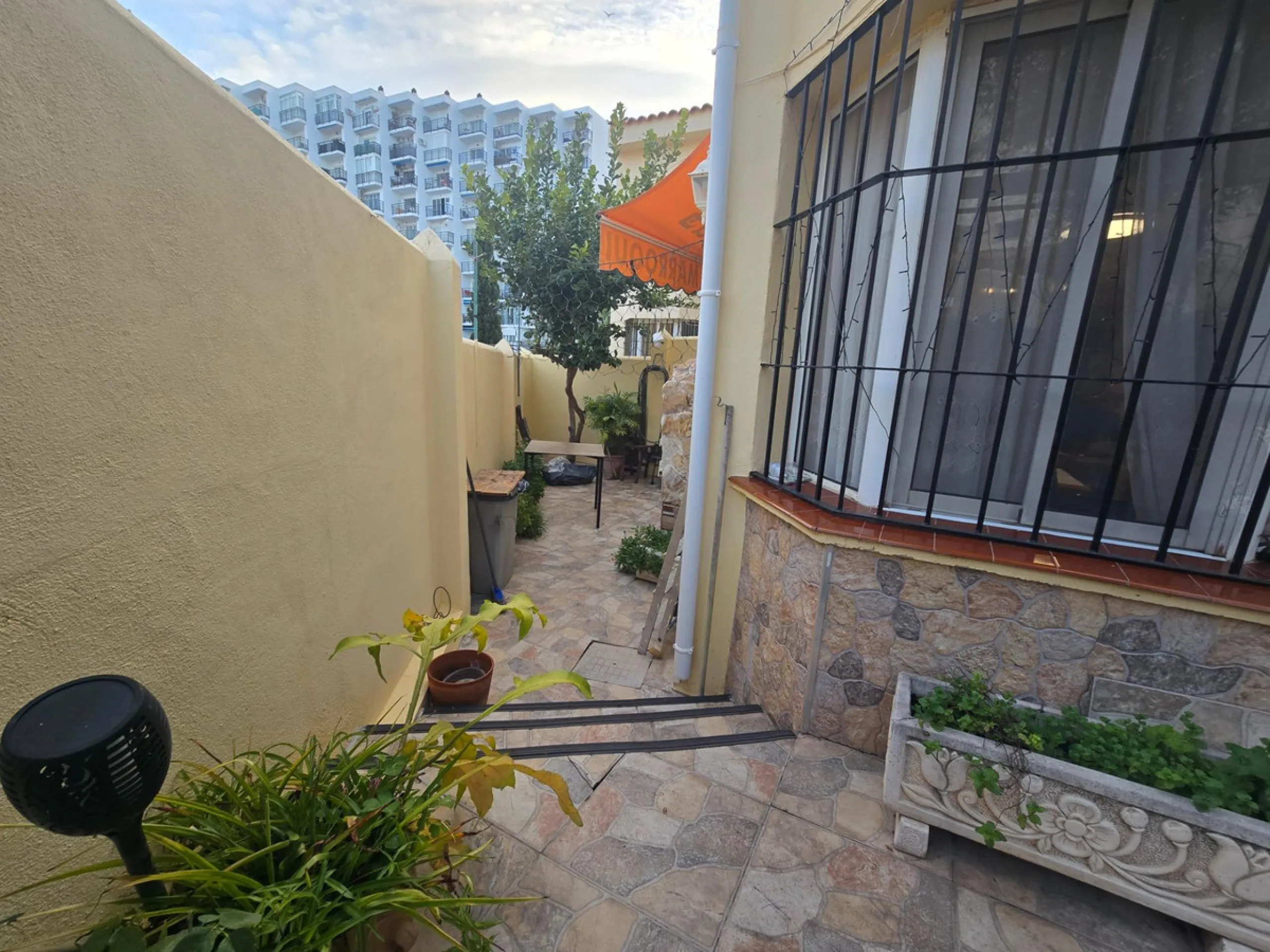 Beautiful 3-Bedroom Townhouse in Prime Location