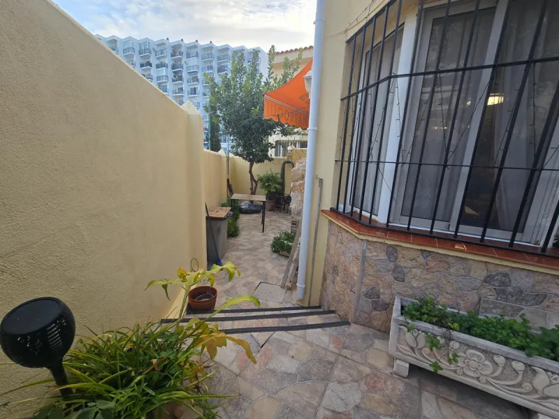 Beautiful 3-Bedroom Townhouse in Prime Location