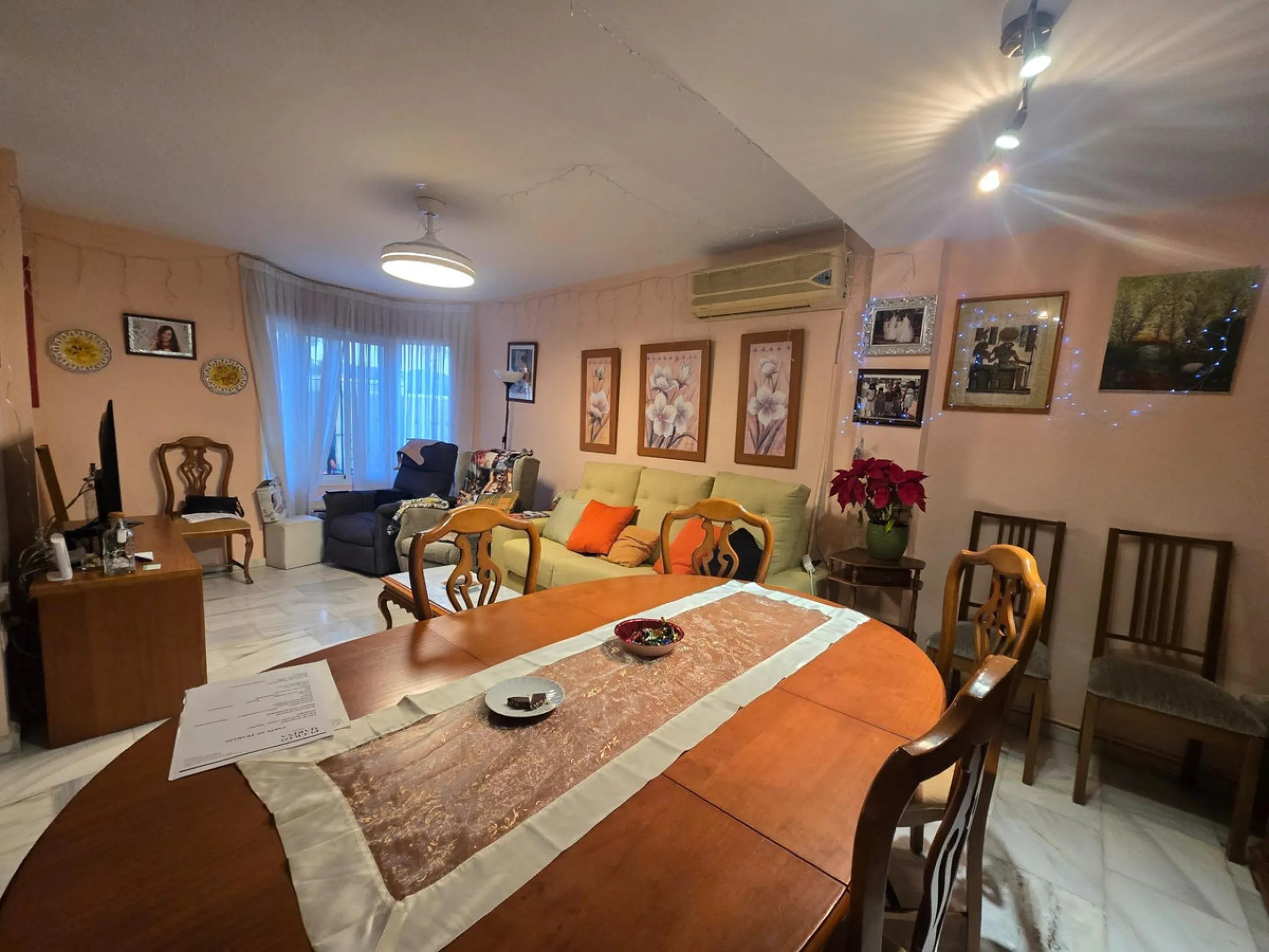 Beautiful 3-Bedroom Townhouse in Prime Location