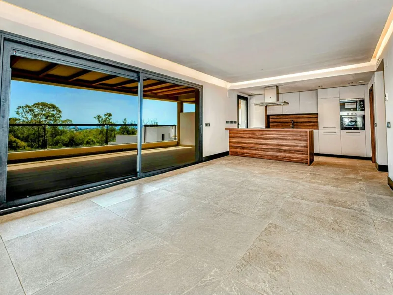 Superb Elevated Corner 3-Bedoom 2-bath Contemporary Apartment with 2 separate balconies set within the sought-after Marbella Lake Development in the Golf Valley.