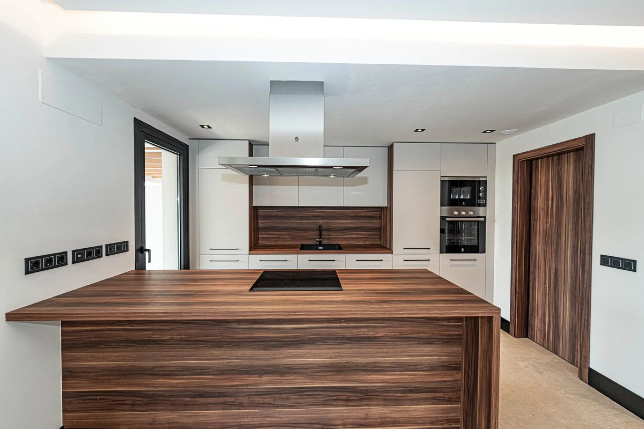 Superb Elevated Corner 3-Bedoom 2-bath Contemporary Apartment with 2 separate balconies set within the sought-after Marbella Lake Development in the Golf Valley.