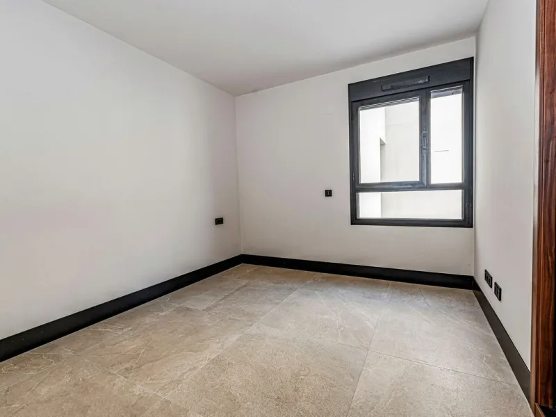 Superb Elevated Corner 3-Bedoom 2-bath Contemporary Apartment with 2 separate balconies set within the sought-after Marbella Lake Development in the Golf Valley.