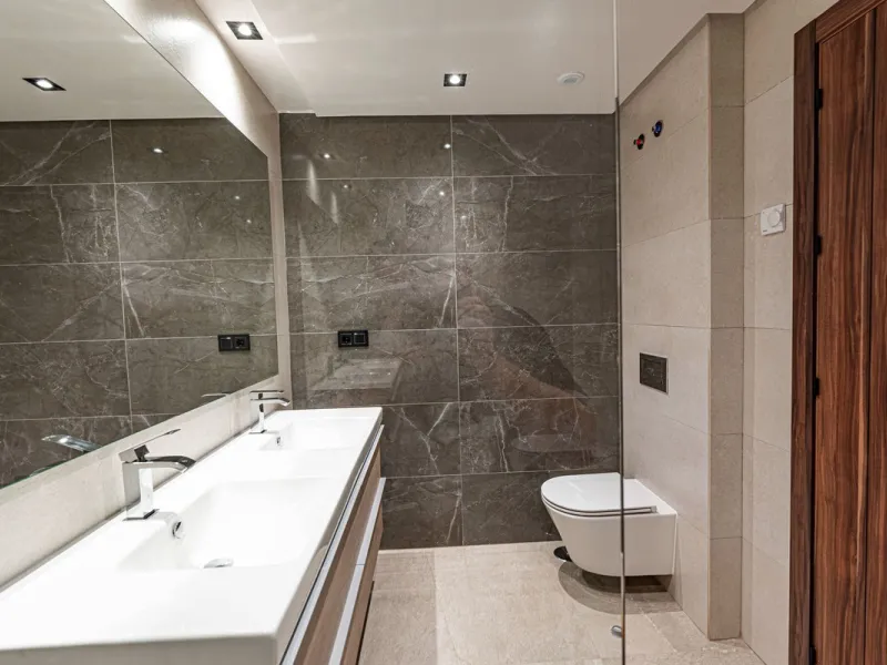 Superb Elevated Corner 3-Bedoom 2-bath Contemporary Apartment with 2 separate balconies set within the sought-after Marbella Lake Development in the Golf Valley.