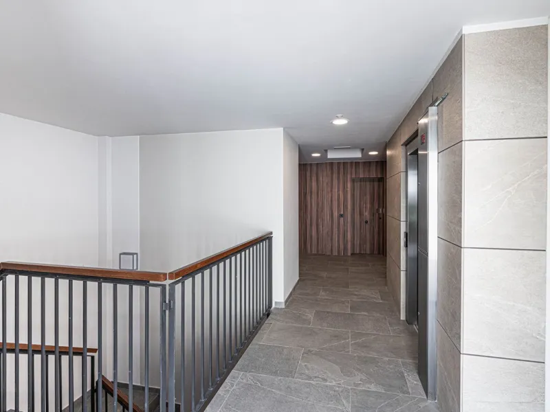 Superb Elevated Corner 3-Bedoom 2-bath Contemporary Apartment with 2 separate balconies set within the sought-after Marbella Lake Development in the Golf Valley.