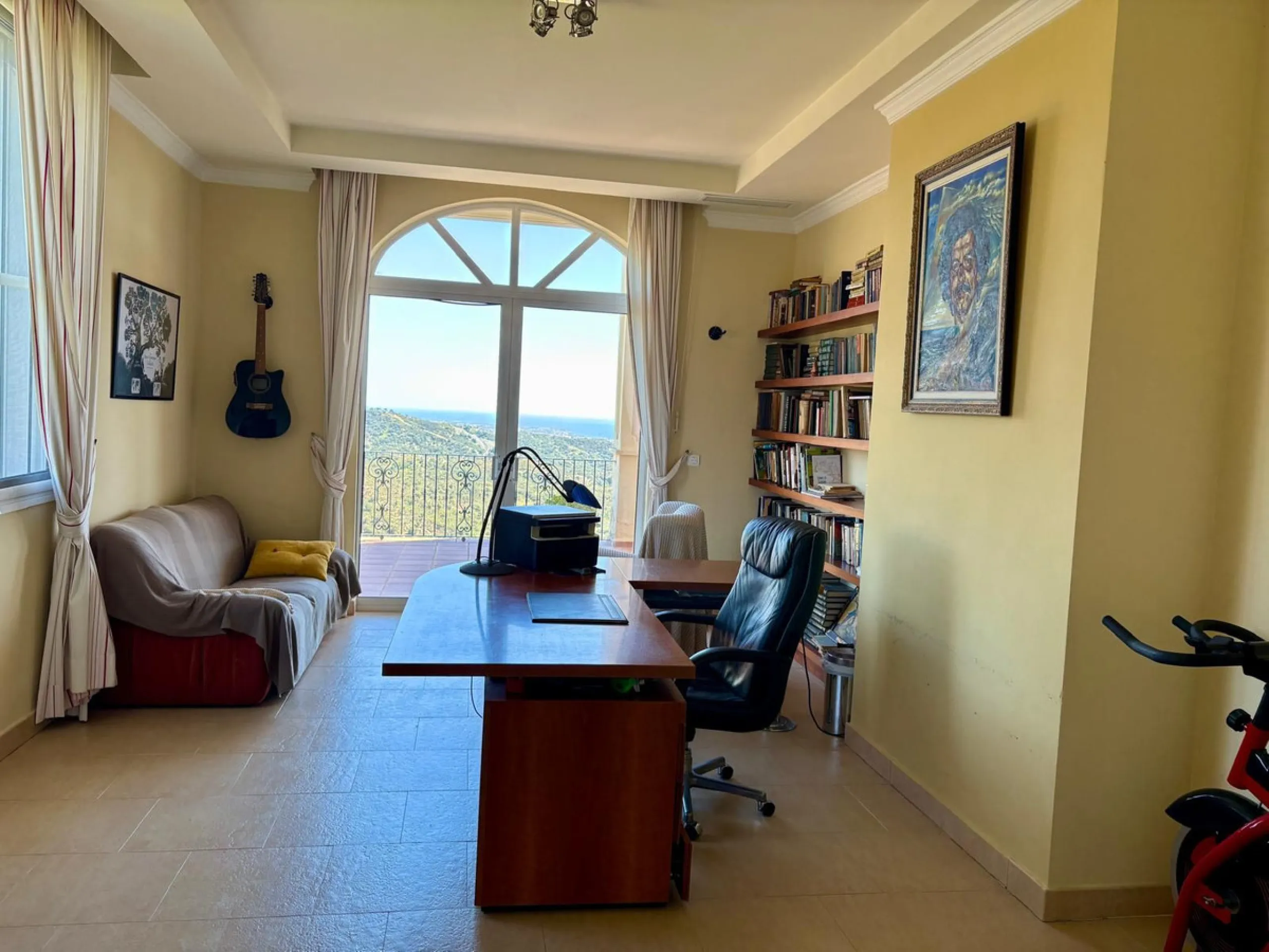 Stunning Villa with Sea and Mountain Views in Forest Hills (Estepona)