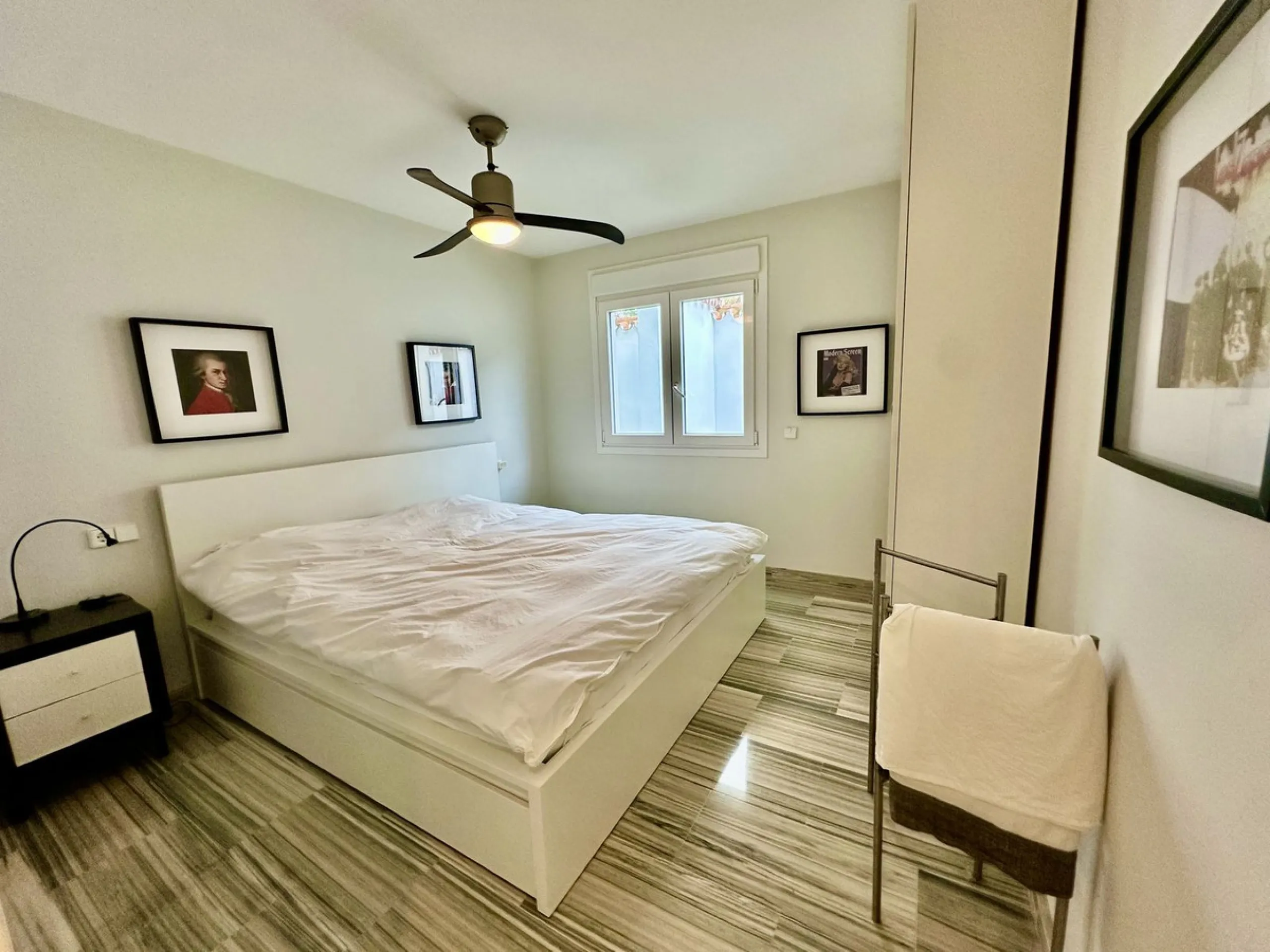 Detached Villa for Sale in San Pedro de Alcántara – Luxury Living Walking Distance to Beach & Town