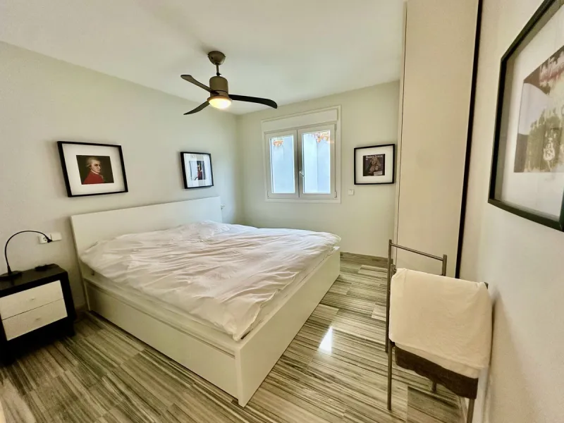 Detached Villa for Sale in San Pedro de Alcántara – Luxury Living Walking Distance to Beach & Town
