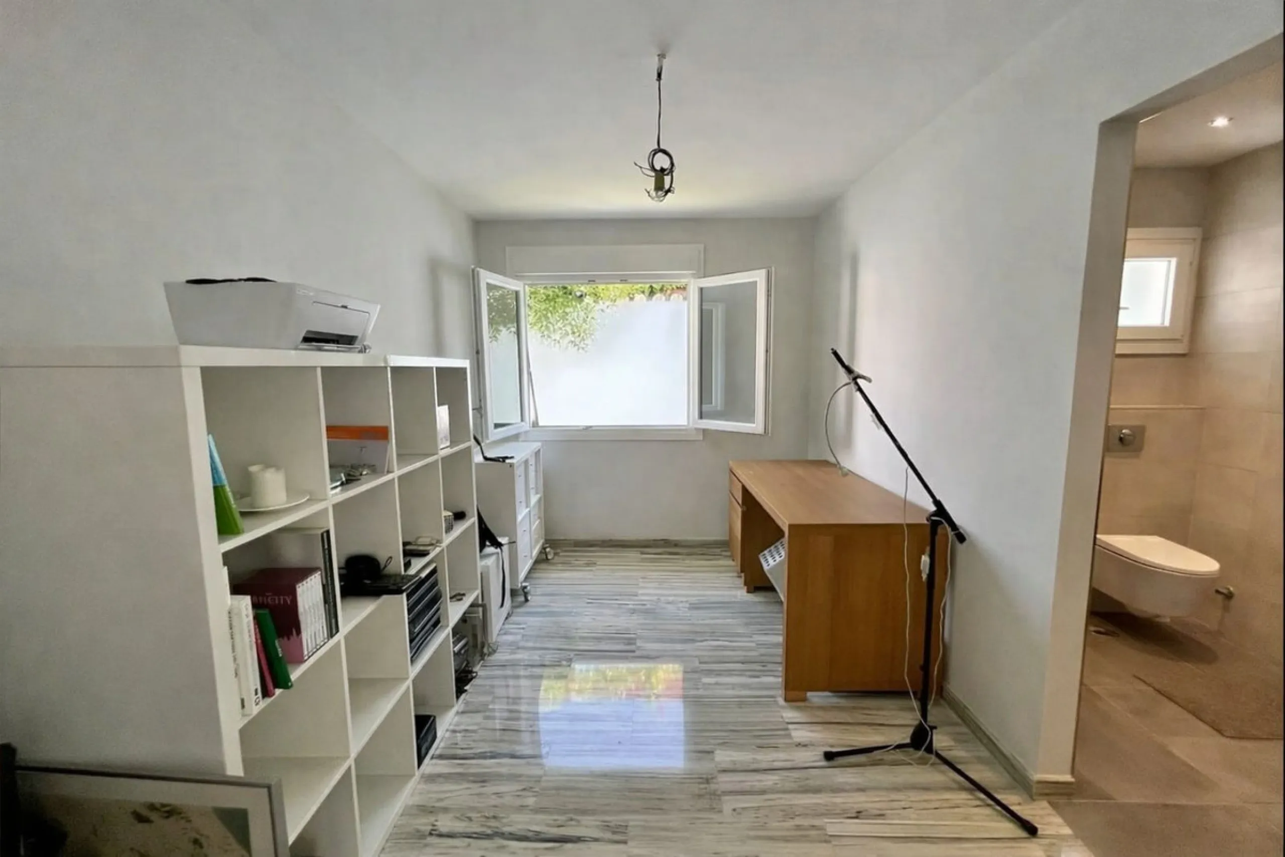 Detached Villa for Sale in San Pedro de Alcántara – Luxury Living Walking Distance to Beach & Town