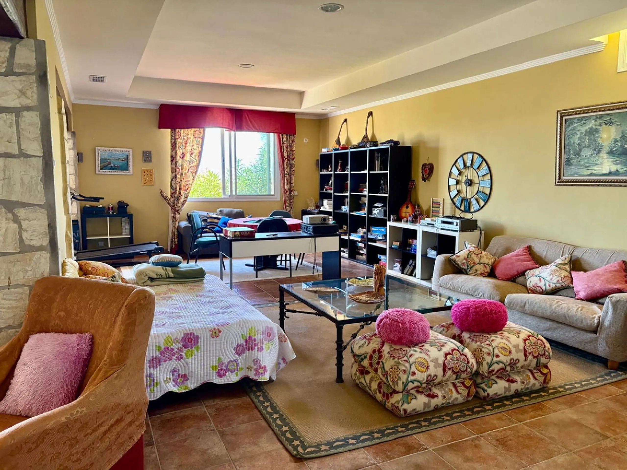 Stunning Villa with Sea and Mountain Views in Forest Hills (Estepona)