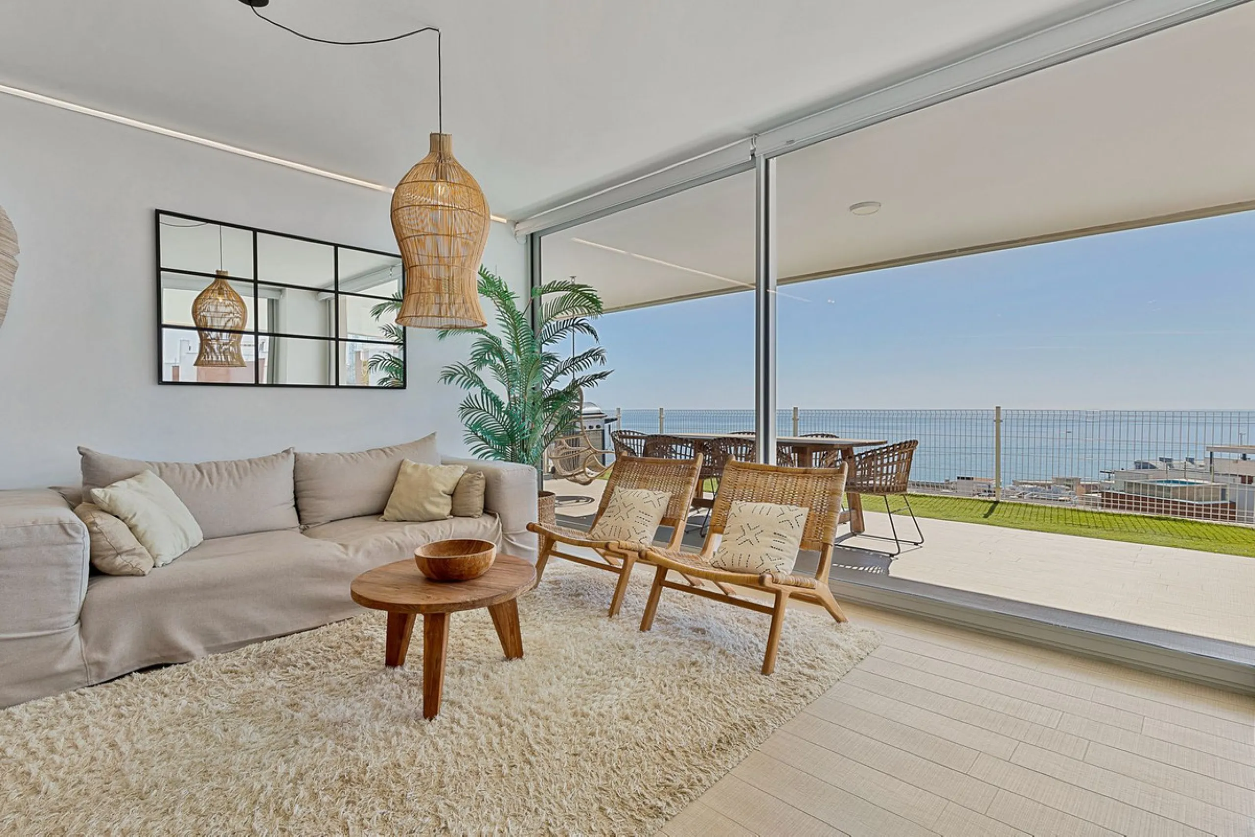 Apartment - Middle Floor Apartment в продаже в Fuengirola, Málaga. В доме 3 спален и 2 ванных комнат. Площадь дома 178 м²