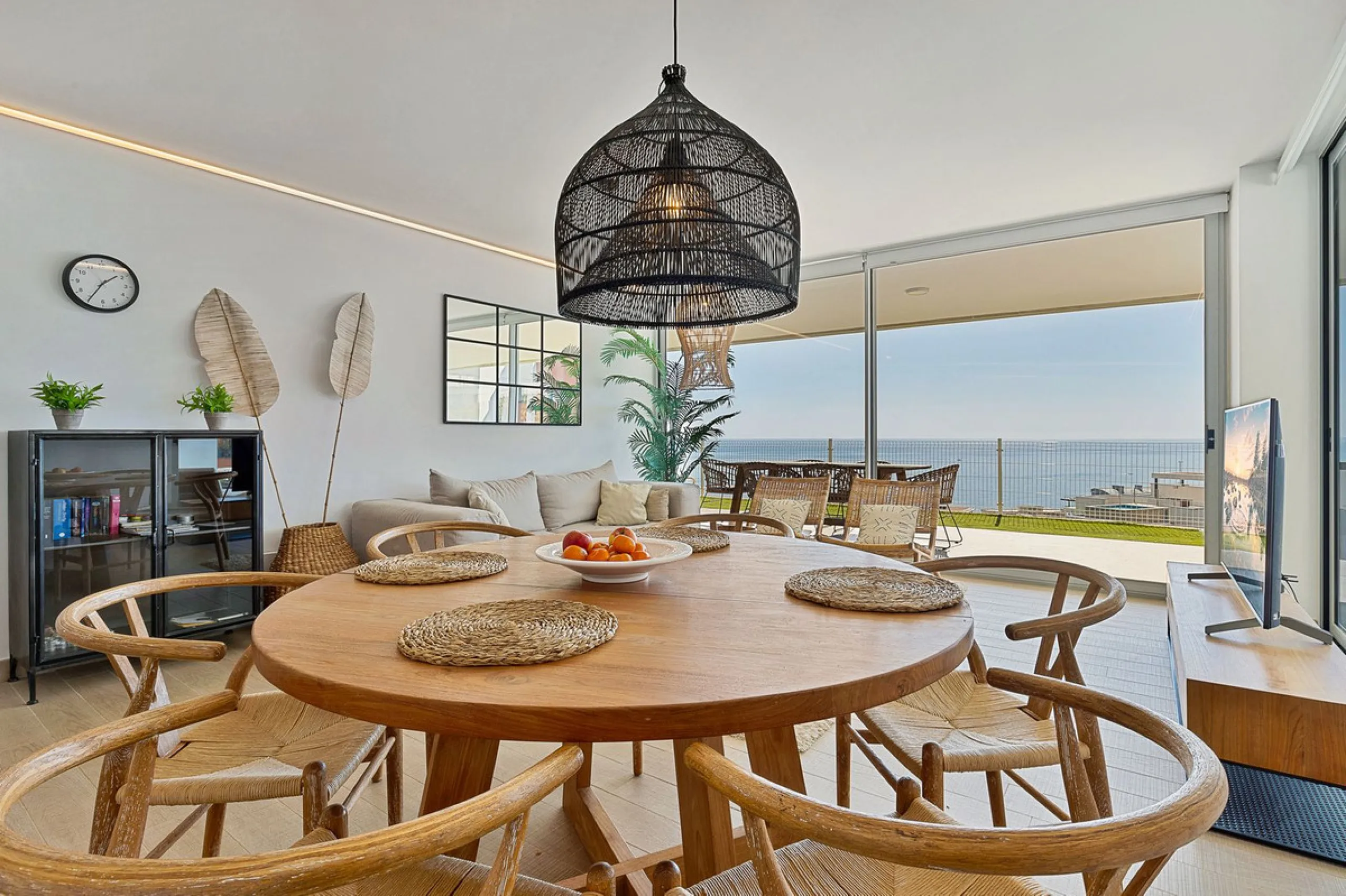 Apartment - Middle Floor Apartment в продаже в Fuengirola, Málaga. В доме 3 спален и 2 ванных комнат. Площадь дома 178 м²