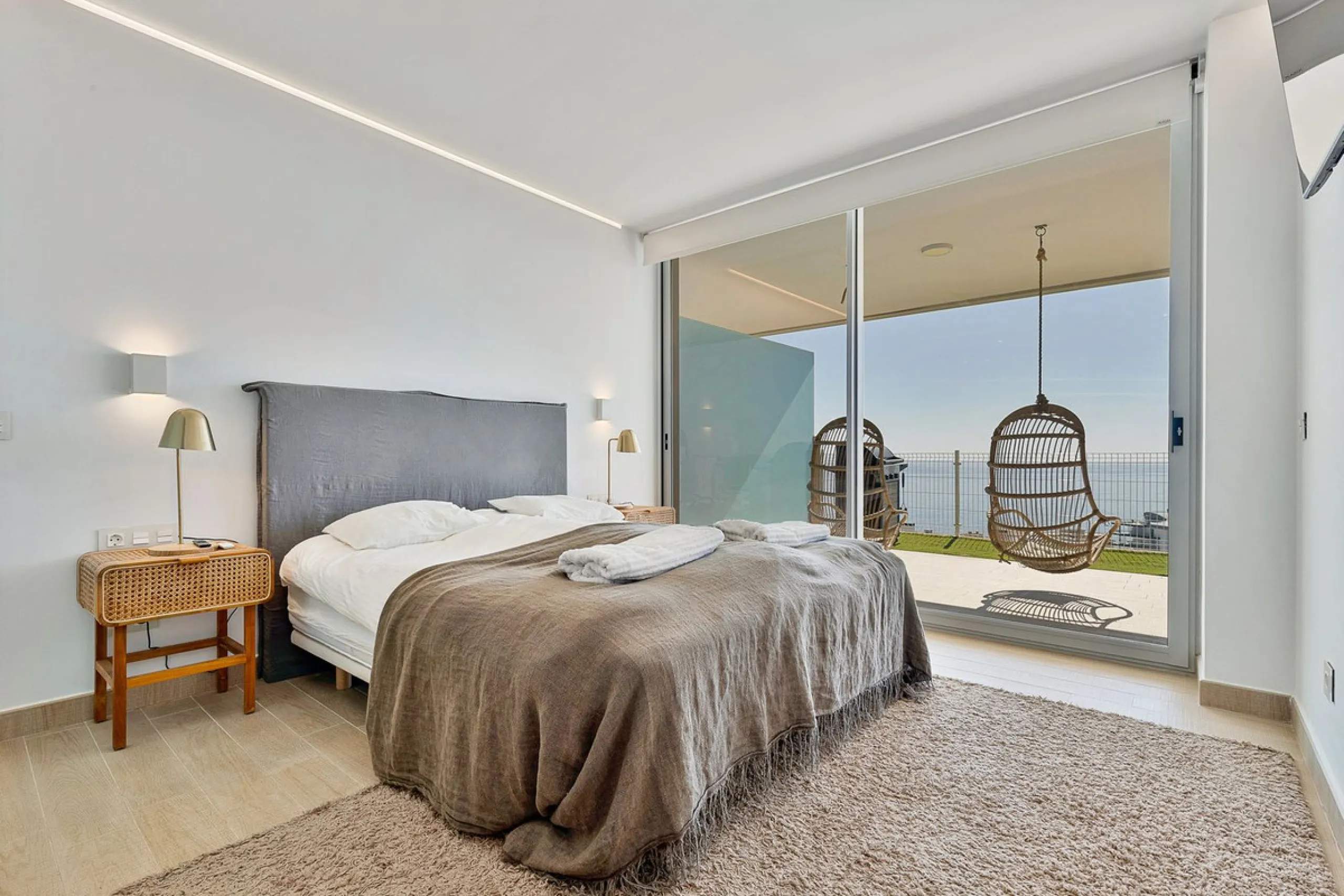 Apartment - Middle Floor Apartment в продаже в Fuengirola, Málaga. В доме 3 спален и 2 ванных комнат. Площадь дома 178 м²