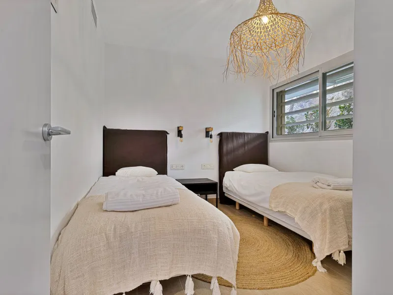 Apartment - Middle Floor Apartment в продаже в Fuengirola, Málaga. В доме 3 спален и 2 ванных комнат. Площадь дома 178 м²