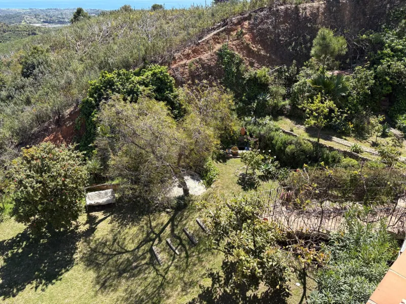Stunning Villa with Sea and Mountain Views in Forest Hills (Estepona)