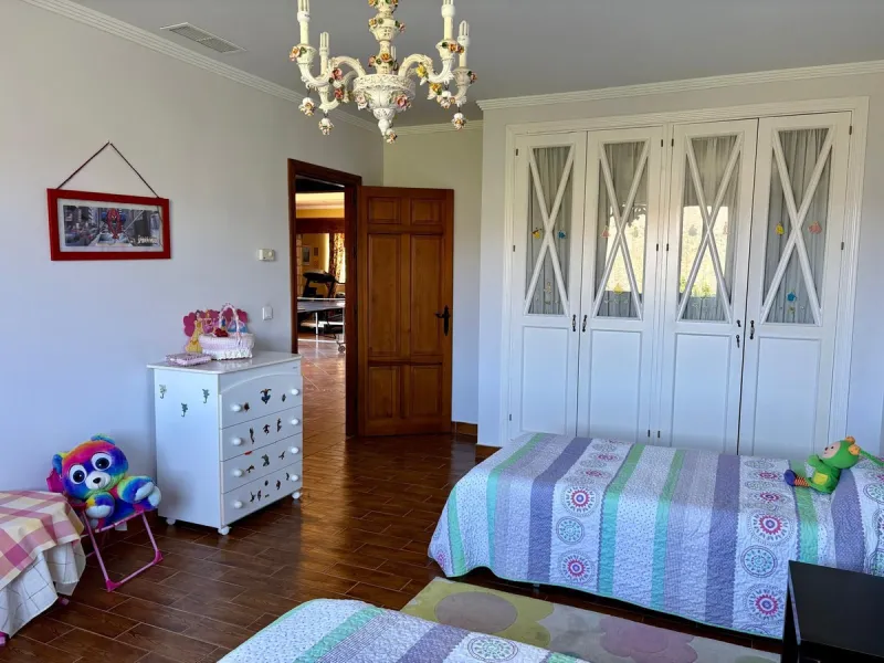 Stunning Villa with Sea and Mountain Views in Forest Hills (Estepona)