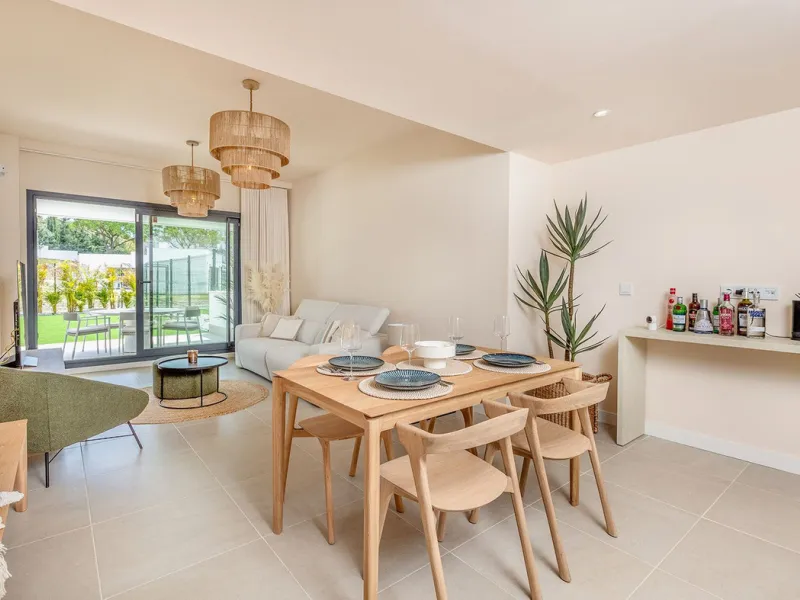 Stylish Ground Floor Apartment with Spacious Garden in Aranya Estepona!