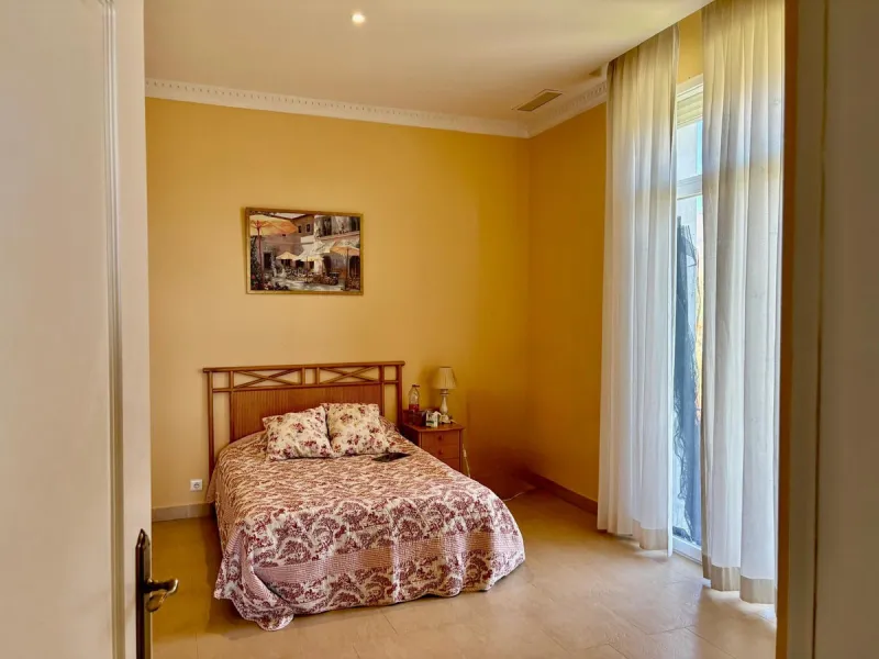 Stunning Villa with Sea and Mountain Views in Forest Hills (Estepona)