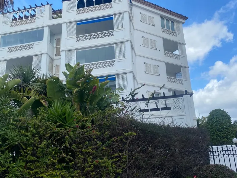 Apartment - Middle Floor Apartment в продаже в Marbella, Málaga. В доме 2 спален и 3 ванных комнат. Площадь дома 145 м²