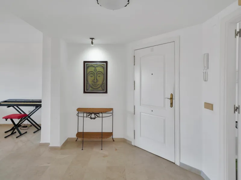 Penthouse Living with Sea Views & Solarium | Atalaya Green Mar, Estepona